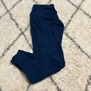 Ready to rulu jogger